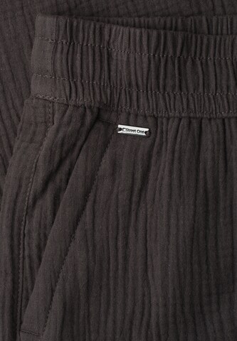 STREET ONE Loosefit Hose in Braun