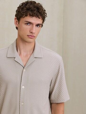 Regular fit Camicia di Next in beige