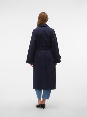 VERO MODA Átmeneti kabátok 'Blog' - kék