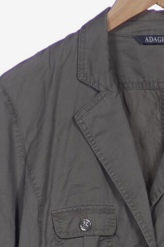 Adagio Jacket & Coat in M in Brown