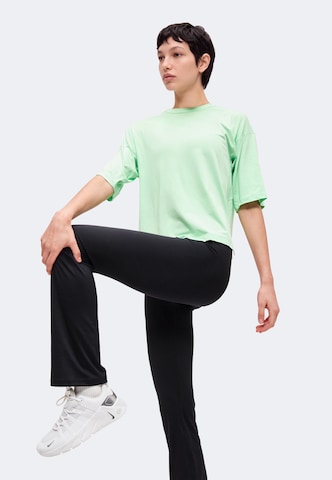 NIKE Μπλουζάκι σε πράσινο