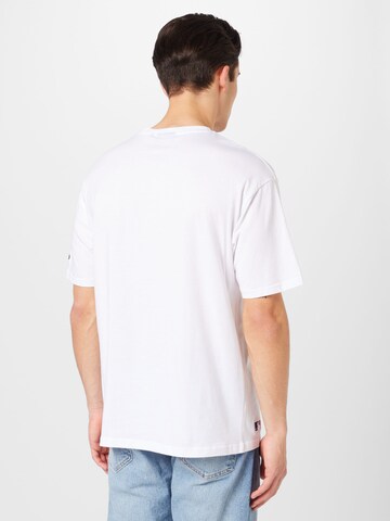 T-Shirt NEW ERA en blanc