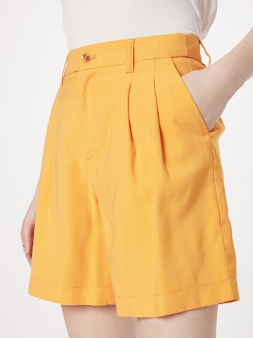ONLY Loose fit Pleat-front trousers 'LAURA-ARIS' in Orange