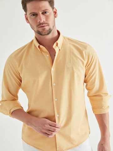 D’S Damat Shirt in Geel: voorkant