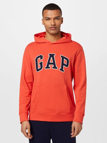 GAP Regular fit Sweatshirt i röd: framsida