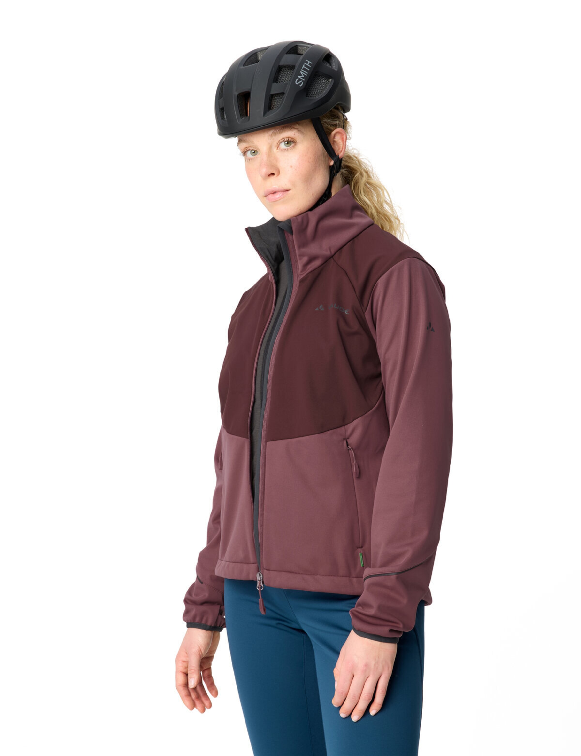 VAUDE Sports jacket 'Wintry' in Red