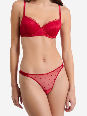 String di ETAM in rosso