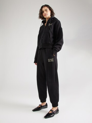 EA7 Emporio Armani Trenirka za tek 'TRAIN VISIBILITY' | črna barva: sprednja stran