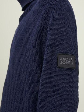 JACK & JONES Svetr – modrá