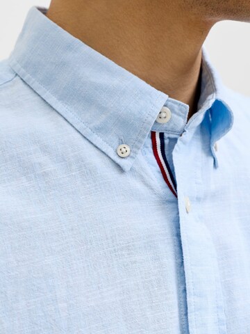 JACK & JONES Comfort fit Button Up Shirt in Blue