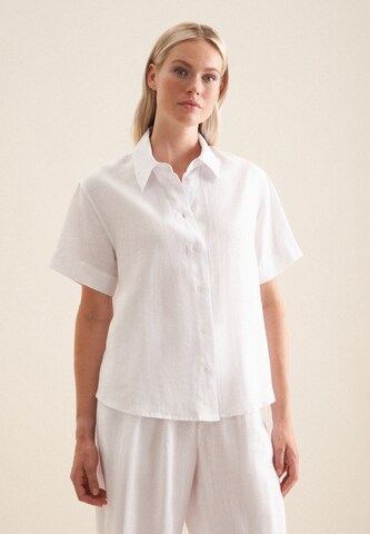 SEIDENSTICKER Blouse 'Schwarze Rose' in Wit: voorkant