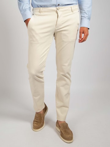 Suitable Regular Chino trousers 'Pico' in White: front