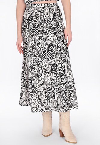 usha FESTIVAL - Falda 'Festival' en negro: frente