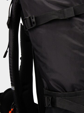 SWEDEMOUNT Sports backpack 'Expedition' in Black
