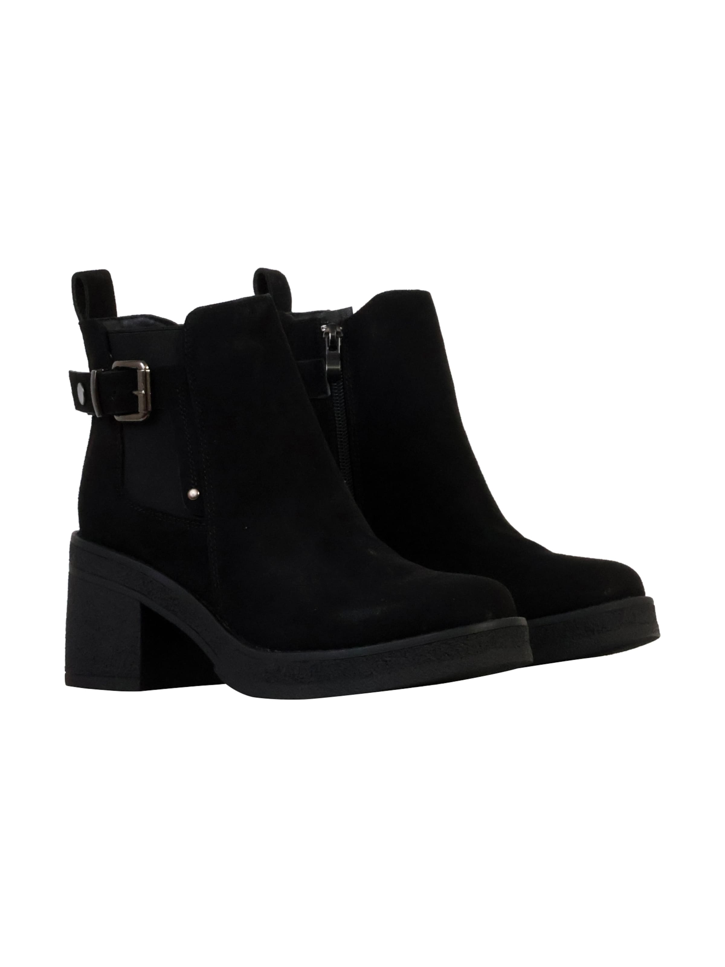 Ankle boots di The Divine Factory in nero