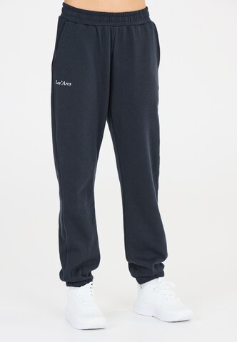 Les'Arcs Loosefit Hose 'Gilpin' in Blau: Vorderseite