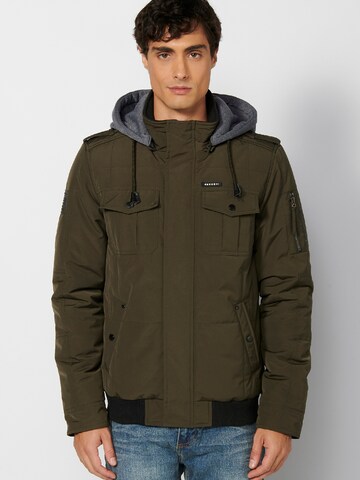 KOROSHI Between-season jacket in Green: front