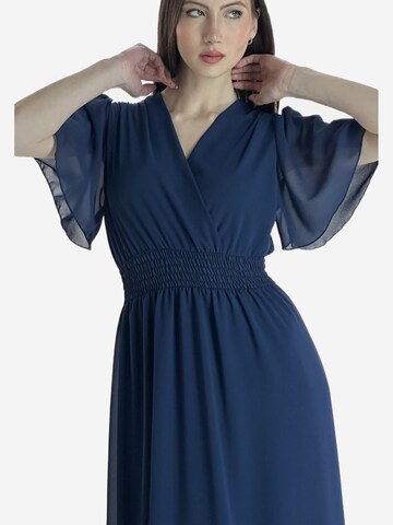 Elara Kleid in Blau