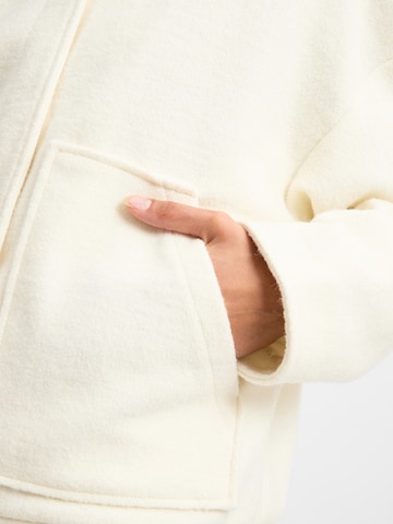 VILA Tussenjas 'Vicelie' in Beige