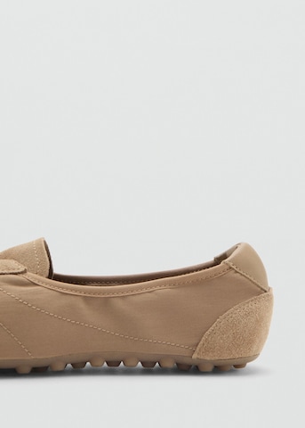 MANGO Slip-Ons 'Metro' in Beige