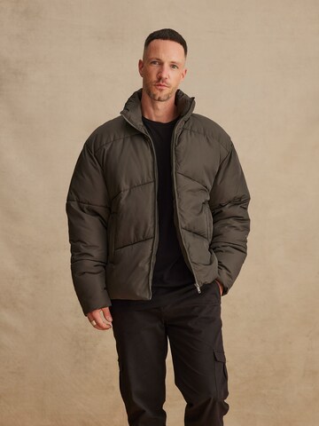 DAN FOX APPAREL Between-season jacket 'Justus' in Grey: front