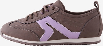 Next Sneakers in Bruin: voorkant