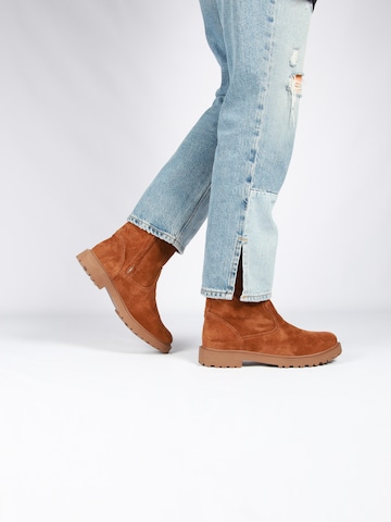 BLACKSTONE Boot 'Lotta YL61' i brun: framsida