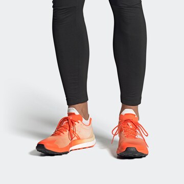 Chaussure de course 'Speed Ultra' ADIDAS TERREX en orange