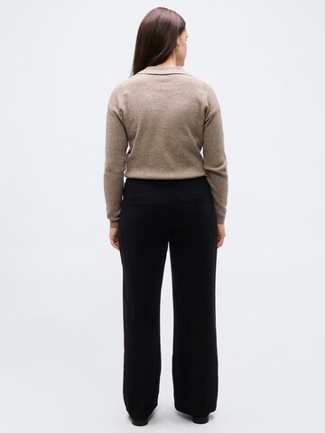 ONLY Carmakoma Loose fit Chino Pants 'CARARIS' in Black