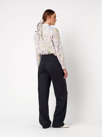 TONI Regular Pants in Blue