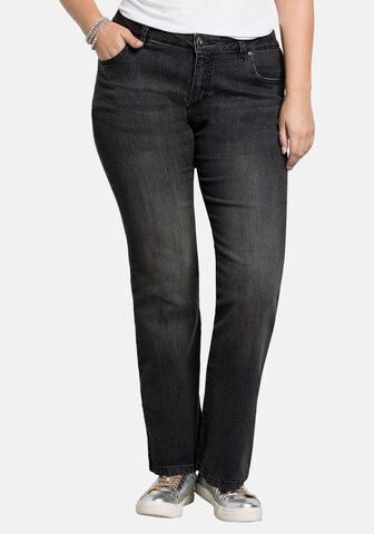 SHEEGO Bootcut Jeans 'Maila' i svart: framsida