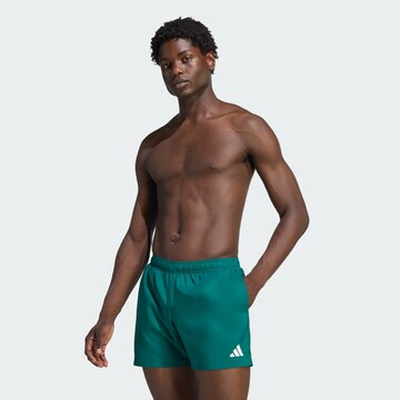 žalia ADIDAS SPORTSWEAR Maudymosi šortai 'Ess'