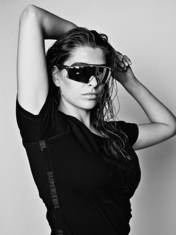 Maglietta 'AMY_' di SUPERREBEL® GEAR in nero