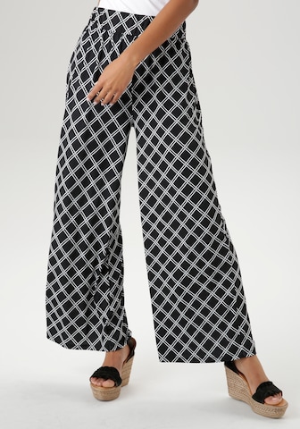 Aniston SELECTED Wide leg Pants in Black: front