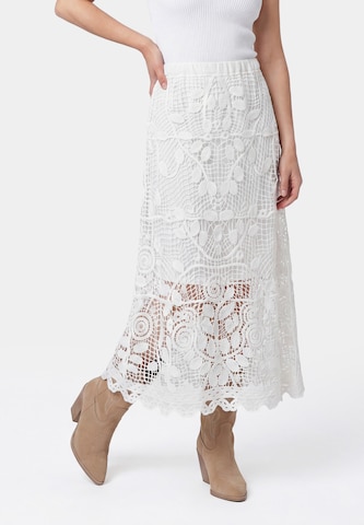 usha FESTIVAL Skirt in White: front