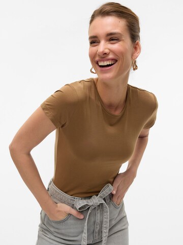 T-shirt 'AWINES' Aware en marron