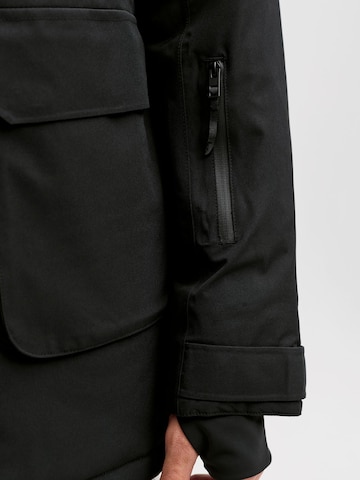 JACK & JONES - Chaqueta de montaña 'JJSKI AW25' en negro