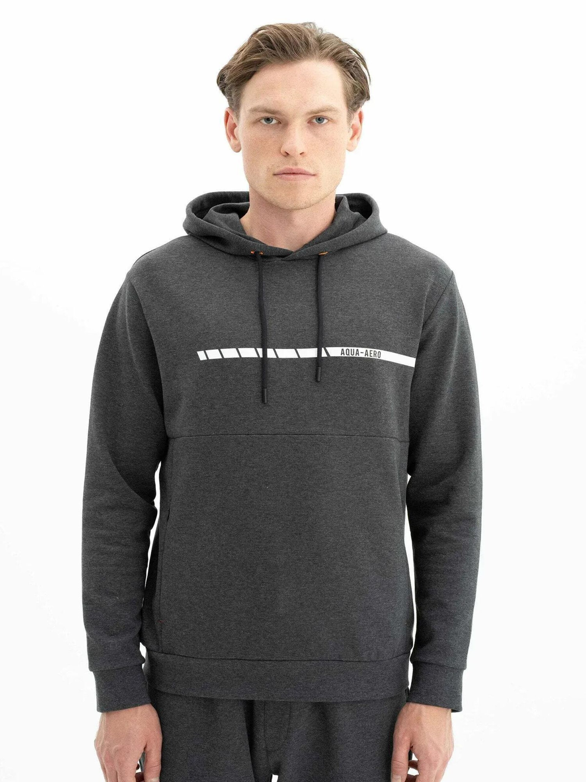 Arma Collegepaita värissä harmaa