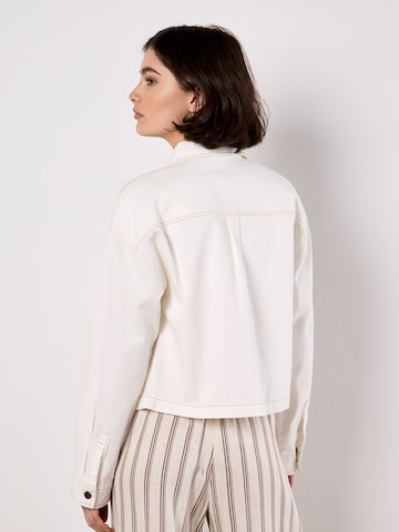 Chemisier Apricot en beige
