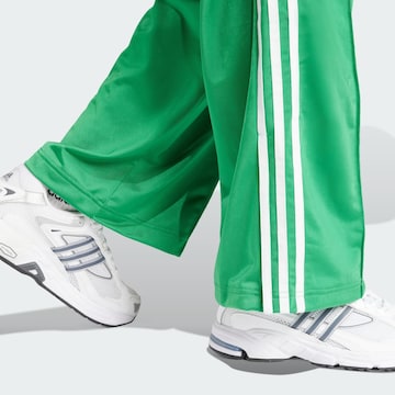 Wide Leg Pantalon 'Firebird' ADIDAS ORIGINALS en vert