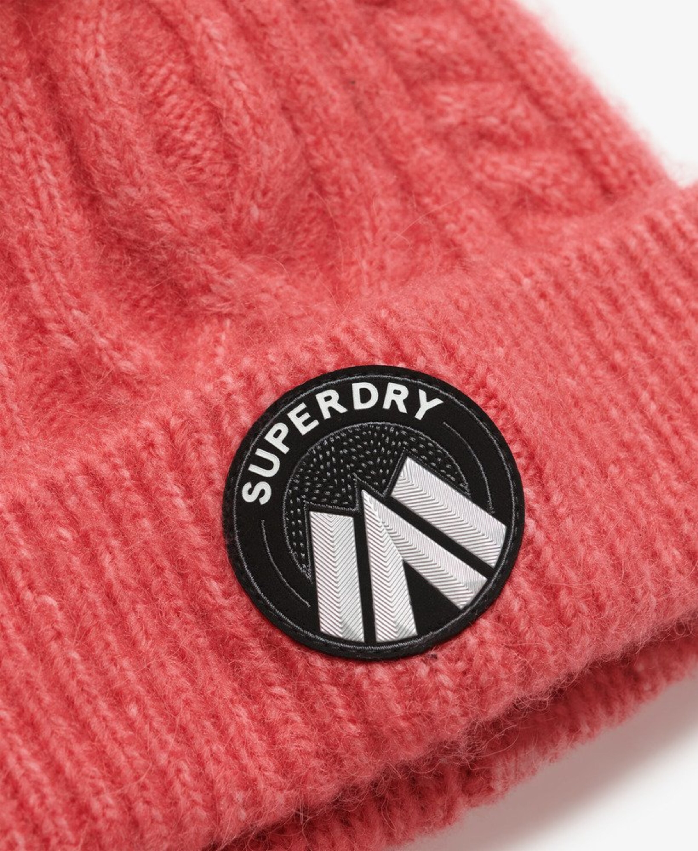 Superdry Beanie in Pink