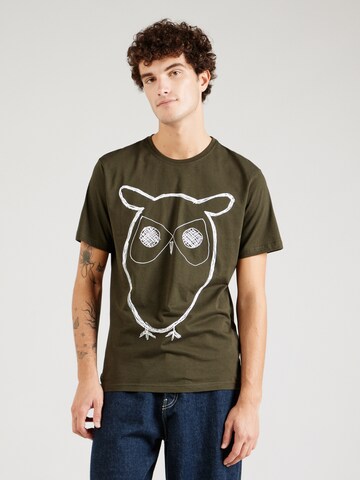 KnowledgeCotton Apparel Μπλουζάκι 'Big Owl' σε πράσινο: μπροστά