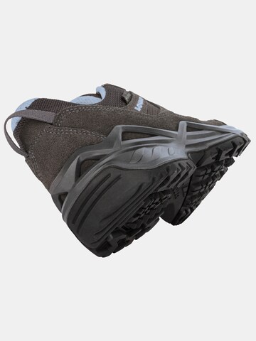 LOWA Halbschuh 'Sirkos Evo' in Grau