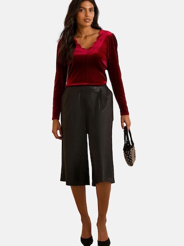 love & roses Shirt in Rot: Vorderseite