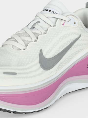 Scarpa da corsa 'Vomero Plus' di NIKE in bianco