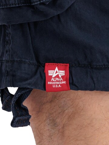 ALPHA INDUSTRIES Regular Cargohose 'Jet'‌‌‌ in Blau