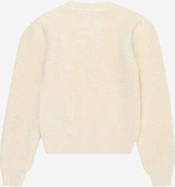 GAP Sweater in Beige