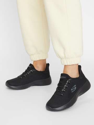 SKECHERS - Sapatilhas baixas 'Dynamight' em preto: frente