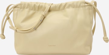 Poche ventrale Calvin Klein Jeans en jaune : devant