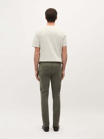 Regular Pantalon chino Scalpers en vert